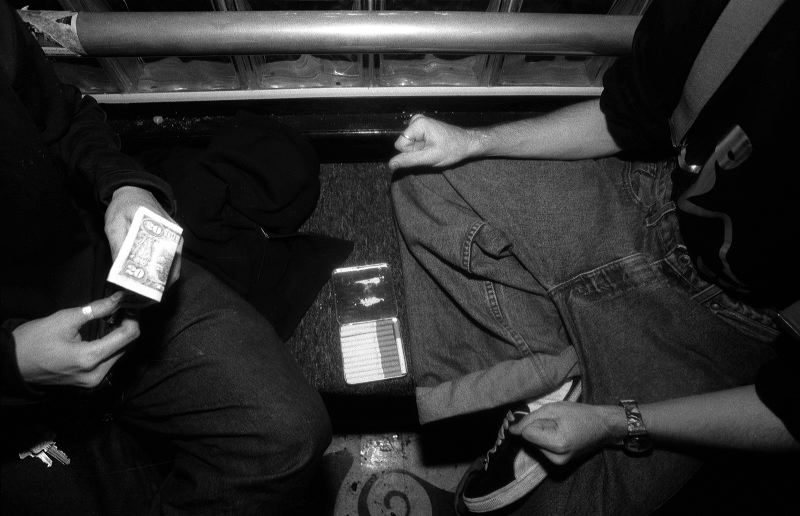 rave-35_2a.jpg