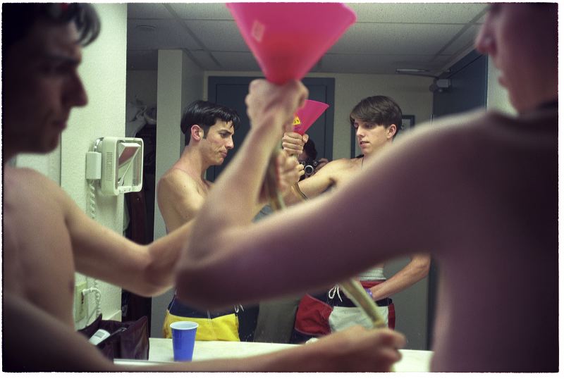 389-03a_meinmirror.jpg