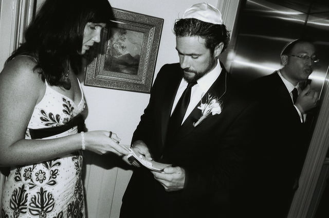 a00016_035.jpg
